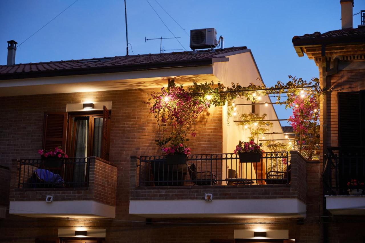 Hotel Battisti 56 à Porto SantʼElpidio Extérieur photo